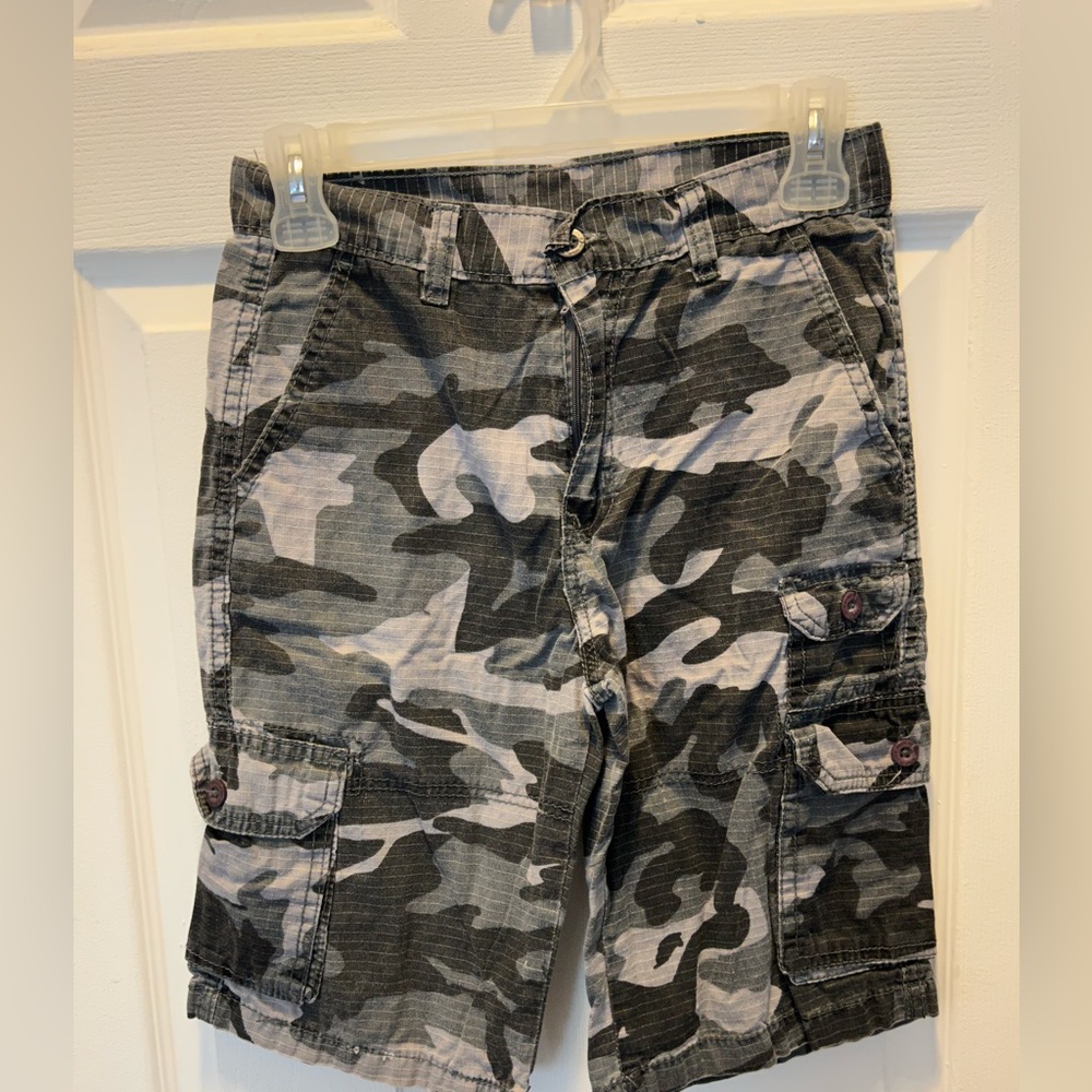 American Hawk boys camo‎ shorts